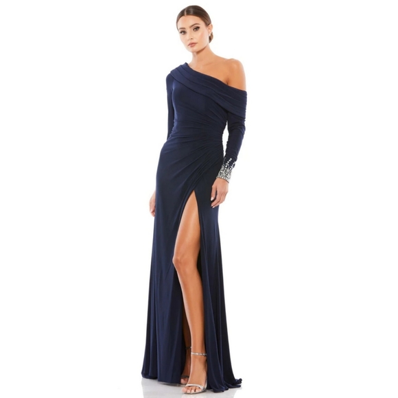 MAC DUGGAL BEADED CUFF DROP SHOULDER FAUX WRAP GOWN Dress size 12